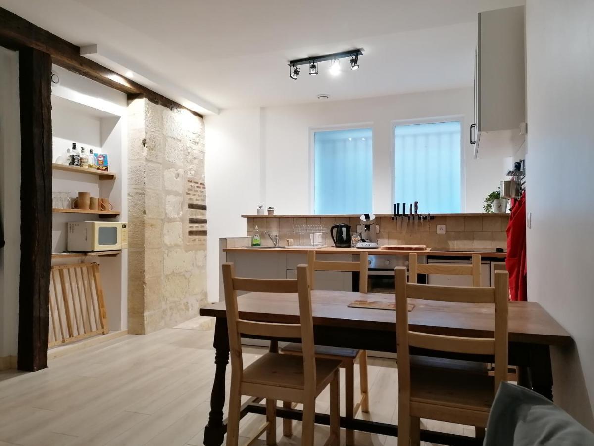 Charme Et Originalite En Hypercentre Apartment Тур Екстериор снимка